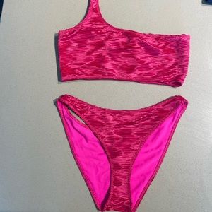Triangl one shoulder bikini